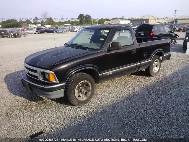 1GCCS14X3VK206333 - 1997 CHEVROLET S TRUCK S10 BLACK photo 2