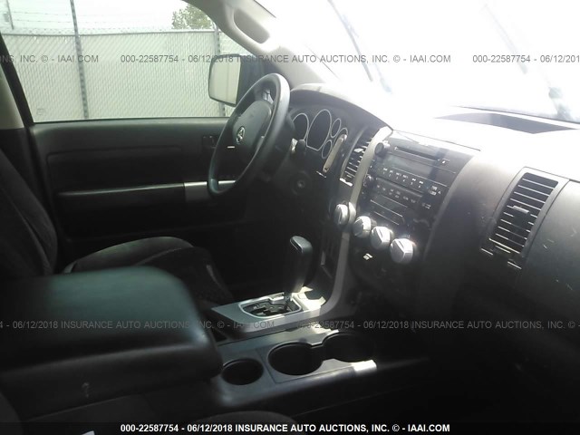 5TFUY5F1XBX166186 - 2011 TOYOTA TUNDRA DOUBLE CAB SR5 BLACK photo 5