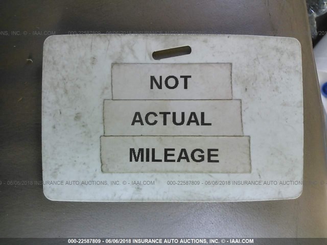 5LMRU27A4YLJ15404 - 2000 LINCOLN NAVIGATOR 白色 照片 7