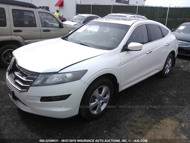 5J6TF1H3XAL003840 - 2010 HONDA ACCORD CROSSTOUR EX WHITE photo 2