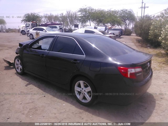 4T1BF1FK3DU687054 - 2013 TOYOTA CAMRY L/SE/LE/XLE 黑色 照片 3
