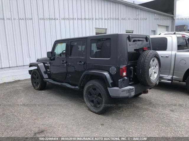 1J4GA59198L517158 - 2008 JEEP WRANGLER UNLIMITE SAHARA BLACK photo 3