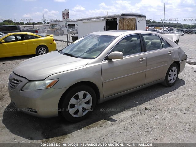 4T1BE46K47U690473 - 2007 TOYOTA CAMRY NEW GENERAT CE/LE/XLE/SE GOLD photo 2