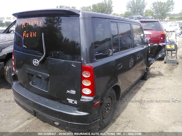 JTLKT334864068861 - 2006 TOYOTA SCION XB GRAY photo 4
