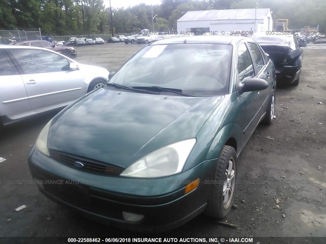 1FAFP34341W197450 - 2001 FORD FOCUS SE/SE SPORT GREEN photo 2