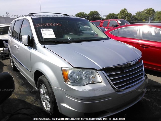 2A4RR5D18AR267031 - 2010 CHRYSLER TOWN & COUNTRY TOURING SILVER photo 1