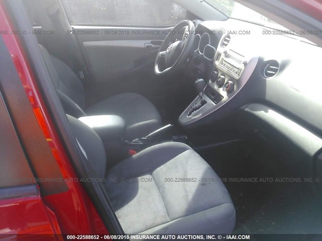2T1KU4EE5CC889204 - 2012 TOYOTA COROLLA MATRIX  RED photo 5