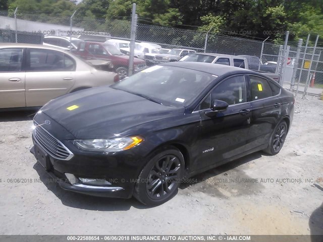 3FA6P0LU7JR101788 - 2018 FORD FUSION SE HYBRID BLACK photo 2