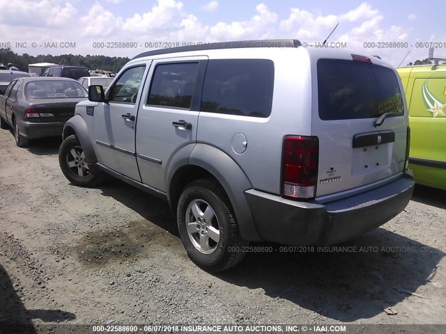 1D8GU28K57W666896 - 2007 DODGE NITRO SXT SILVER photo 3