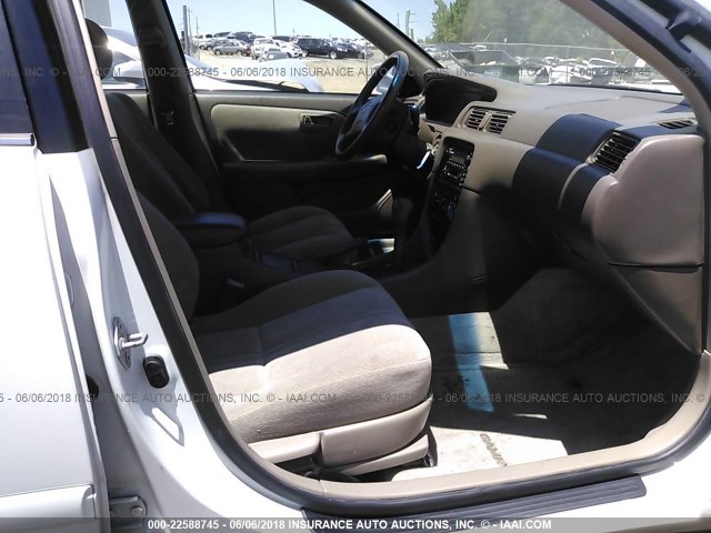 4T1BG22K11U781311 - 2001 TOYOTA CAMRY CE/LE/XLE 白色 照片 5