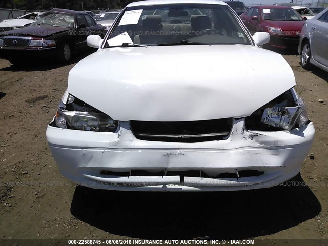 4T1BG22K11U781311 - 2001 TOYOTA CAMRY CE/LE/XLE 白色 照片 6