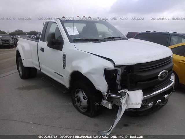 1FTRF3DT8HEF35474 - 2017 FORD F350 SUPER DUTY WHITE photo 1
