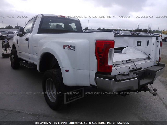 1FTRF3DT8HEF35474 - 2017 FORD F350 SUPER DUTY WHITE photo 3