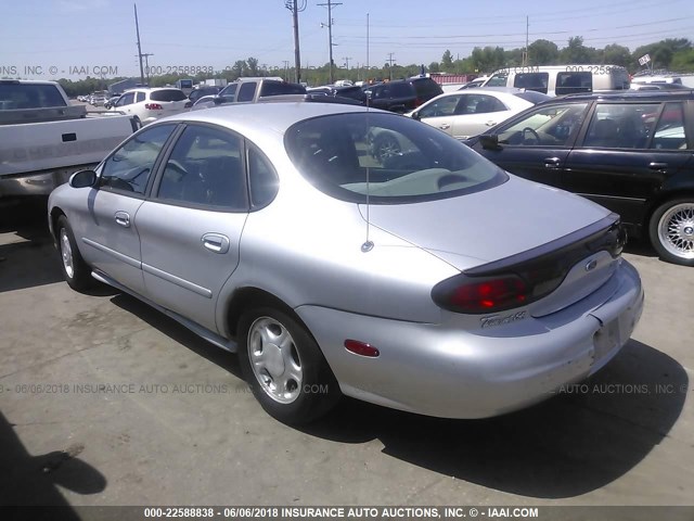 1FAFP52U8WA106434 - 1998 FORD TAURUS LX/SE SILVER photo 3