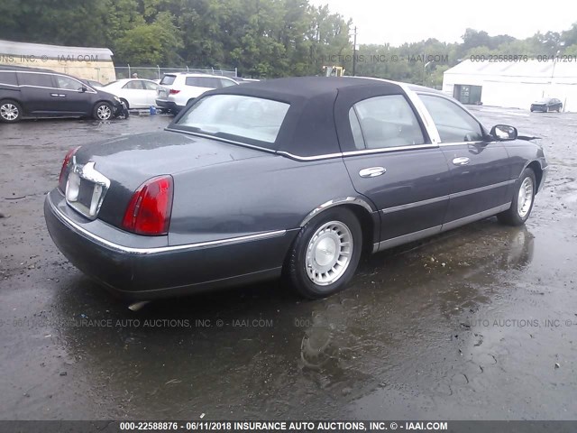 1LNHM81W3YY864672 - 2000 LINCOLN TOWN CAR EXECUTIVE Grau Foto 4