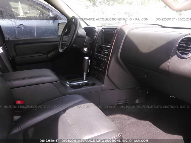 1FMEU75898UA57136 - 2008 FORD EXPLORER LIMITED 紫色 照片 5