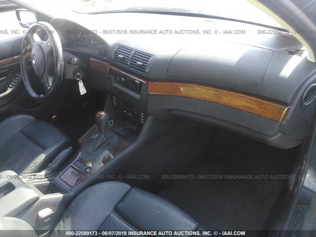 WBADT63402CH98057 - 2002 BMW 530 I AUTOMATIC BLUE photo 5