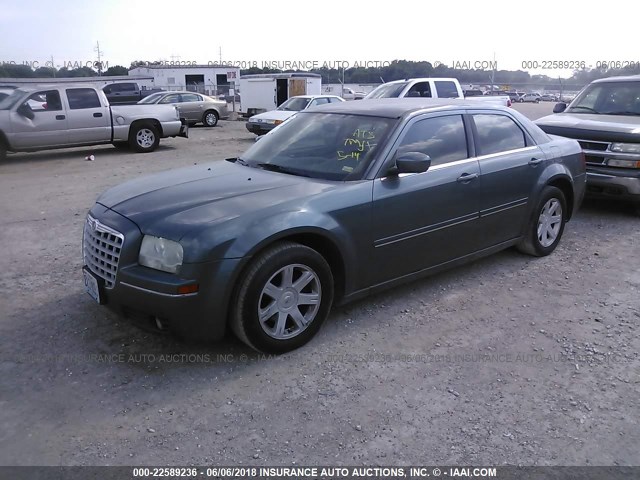 2C3JA53G15H109209 - 2005 CHRYSLER 300 TOURING GRAY photo 2