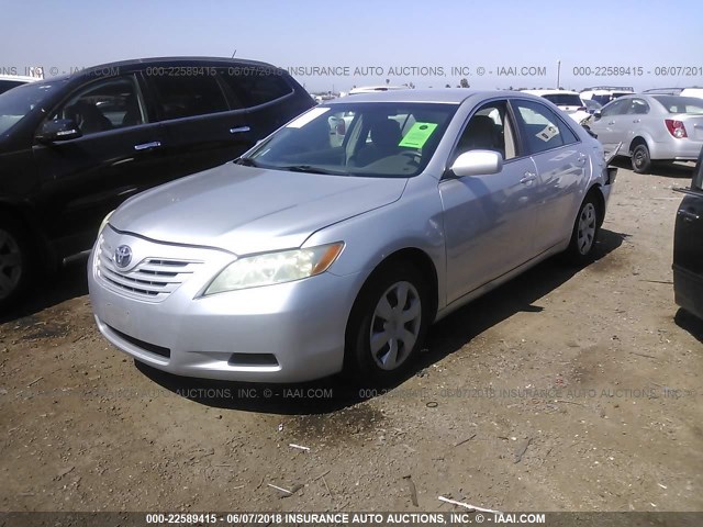 4T1BE46K88U208458 - 2008 TOYOTA CAMRY CE/LE/XLE/SE SILVER photo 2