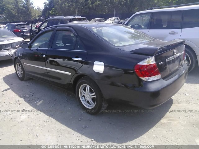 4T1BE32K75U025032 - 2005 TOYOTA CAMRY LE/XLE/SE შავი ფოტო 3