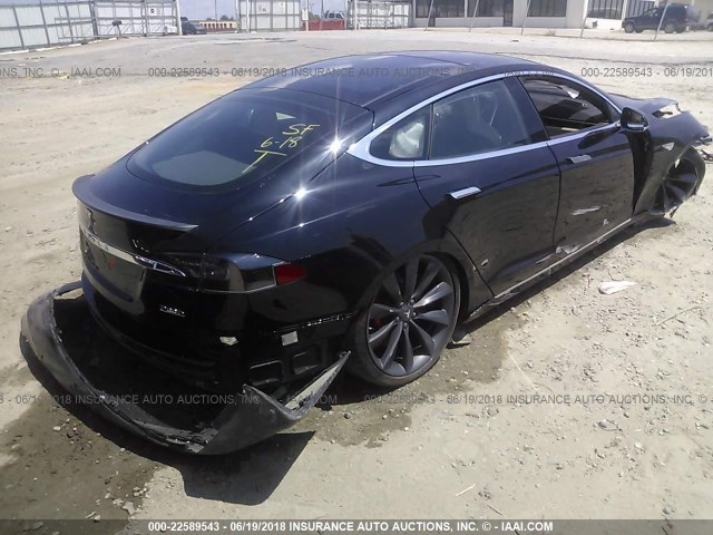 5YJSA1E41GF158821 - 2016 TESLA MODEL S BLACK photo 4