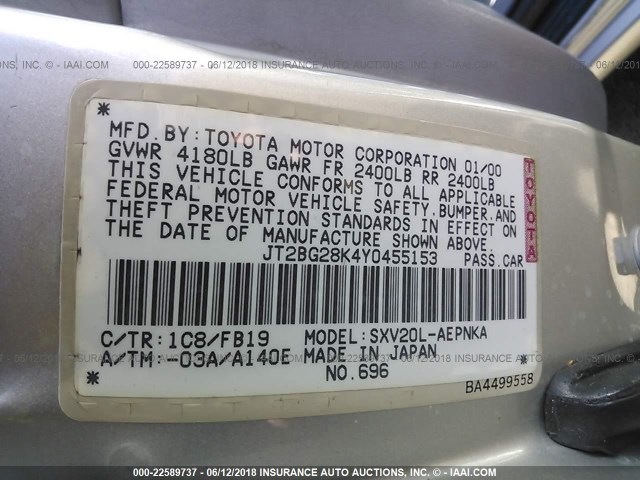 JT2BG28K4Y0455153 - 2000 TOYOTA CAMRY LE/XLE Silber Foto 9