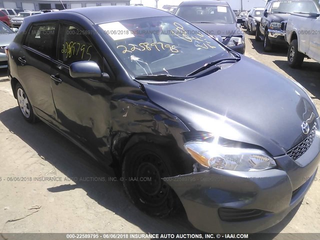 2T1KU40E59C172432 - 2009 TOYOTA COROLLA MATRIX  GRAY photo 6