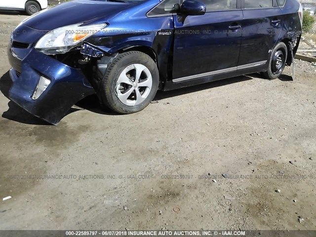 JTDKN3DU9D1649899 - 2013 TOYOTA PRIUS Dark Blue photo 6