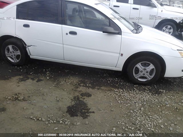 1G8AF52F75Z169334 - 2005 SATURN ION LEVEL 1 WHITE photo 6