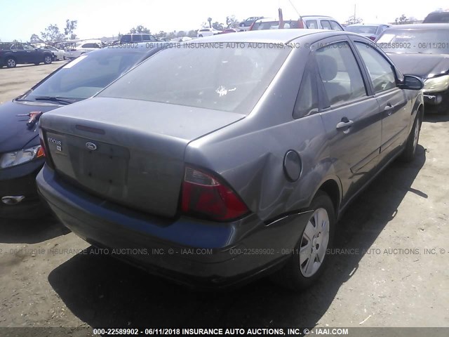 1FAFP34N77W106844 - 2007 FORD FOCUS ZX4/S/SE/SES GRAY photo 4