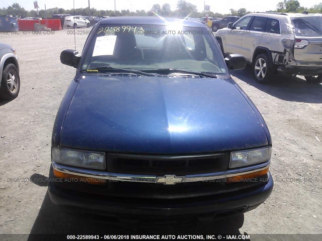 1GCCS14W8YK192733 - 2000 CHEVROLET S TRUCK S10 BLUE photo 6