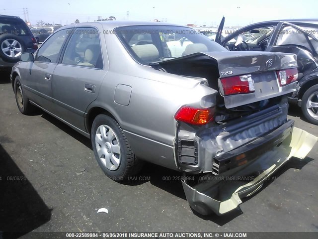 JT2BG22K210603461 - 2001 TOYOTA CAMRY CE/LE/XLE 灰色 照片 3
