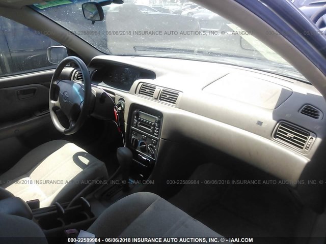 JT2BG22K210603461 - 2001 TOYOTA CAMRY CE/LE/XLE 灰色 照片 5