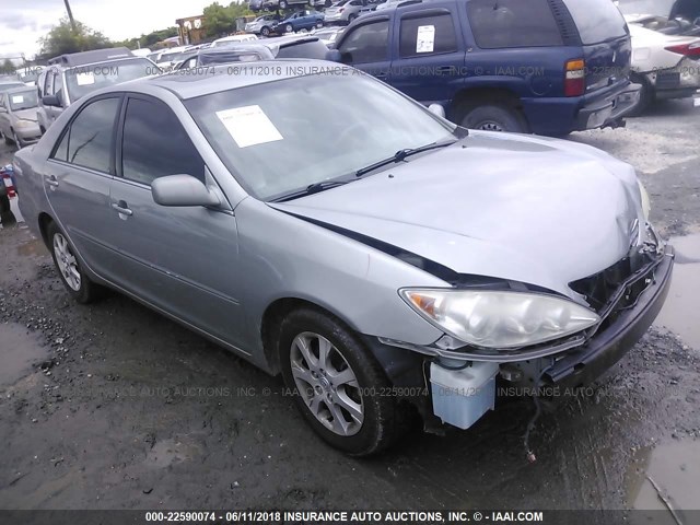 4T1BF30K95U597140 - 2005 TOYOTA CAMRY LE/XLE/SE 灰色 照片 1