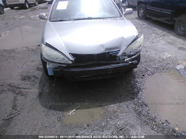 4T1BF30K95U597140 - 2005 TOYOTA CAMRY LE/XLE/SE 灰色 照片 6