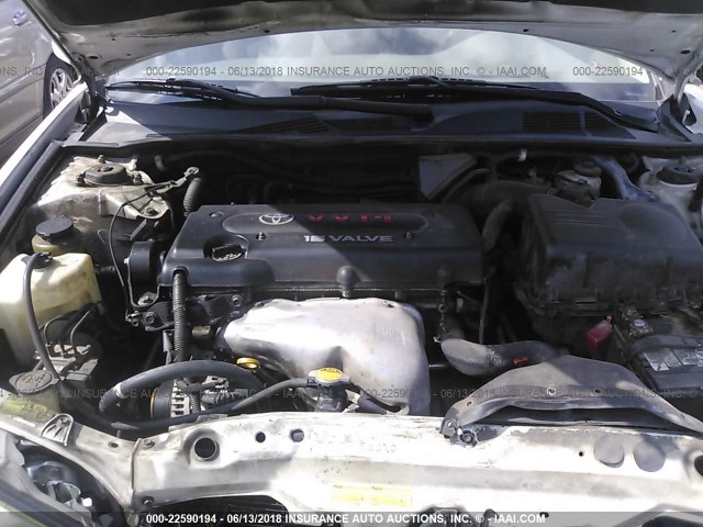 4T1BE32K55U590511 - 2005 TOYOTA CAMRY LE/XLE/SE თეთრი ფოტო 10