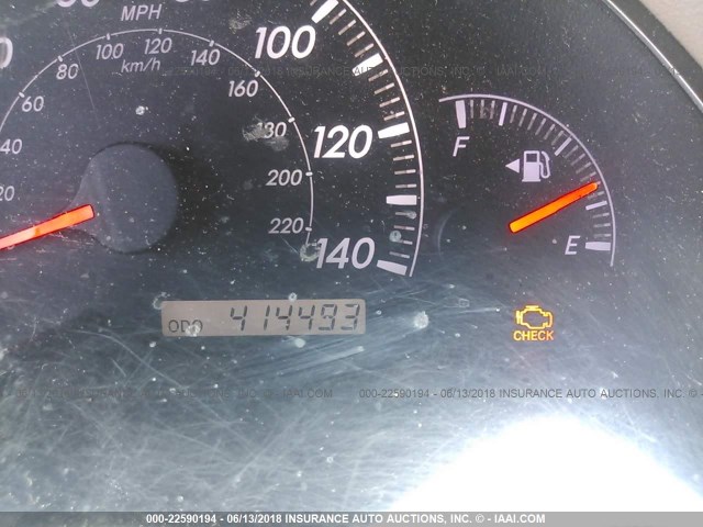 4T1BE32K55U590511 - 2005 TOYOTA CAMRY LE/XLE/SE თეთრი ფოტო 7