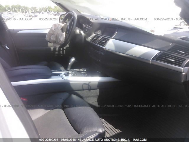 5UXZW0C59C0B88505 - 2012 BMW X5 XDRIVE35D SILVER photo 5