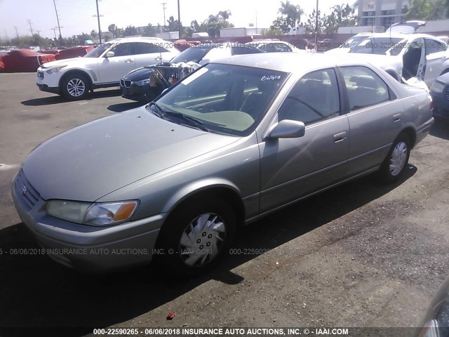 JT2BG22K2X0280831 - 1999 TOYOTA CAMRY LE/XLE TAN photo 2