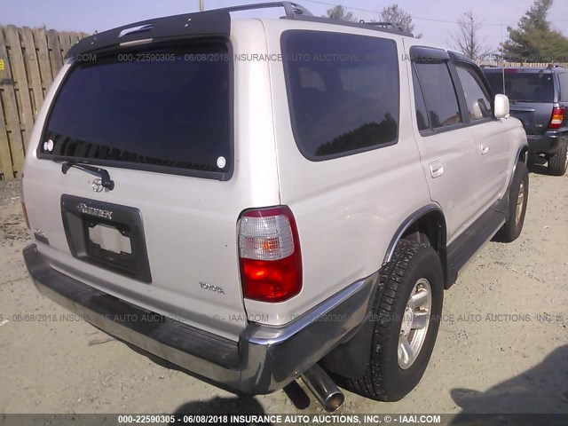 JT3HN86R2V0078462 - 1997 TOYOTA 4RUNNER SR5 SILVER photo 4