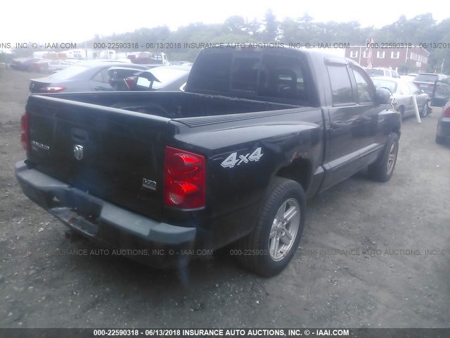 1D7HW48N67S118633 - 2007 DODGE DAKOTA QUAD SLT BLACK photo 4