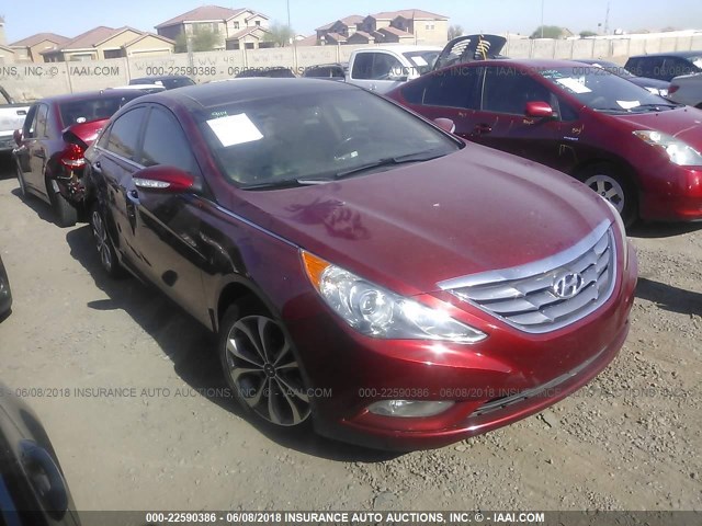 5NPEC4AB5DH674111 - 2013 HYUNDAI SONATA SE/LIMITED RED photo 1