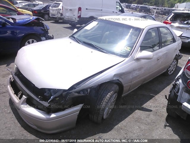 4T1BG22K71U073192 - 2001 TOYOTA CAMRY CE/LE/XLE 银色 照片 2