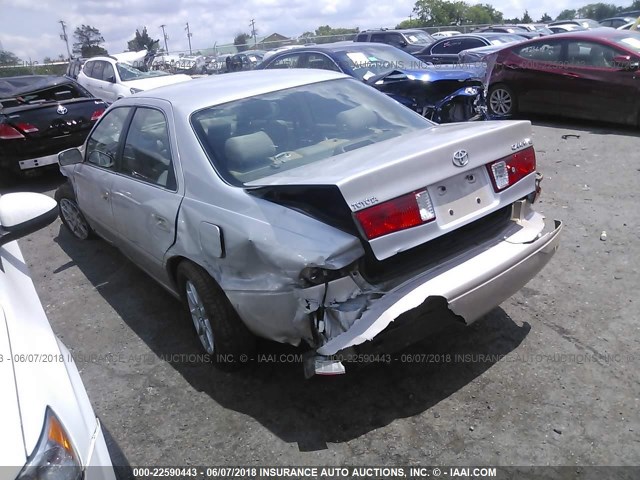 4T1BG22K71U073192 - 2001 TOYOTA CAMRY CE/LE/XLE 银色 照片 3