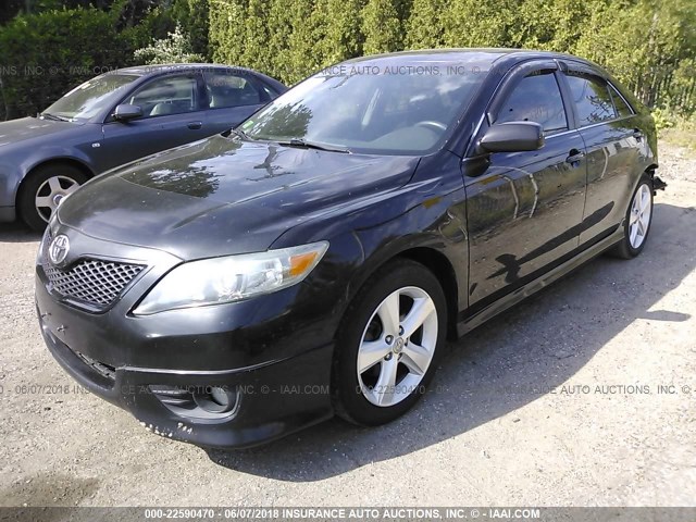 4T1BF3EK3BU204446 - 2011 TOYOTA CAMRY SE/LE/XLE BLACK photo 2