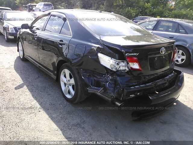 4T1BF3EK3BU204446 - 2011 TOYOTA CAMRY SE/LE/XLE BLACK photo 3