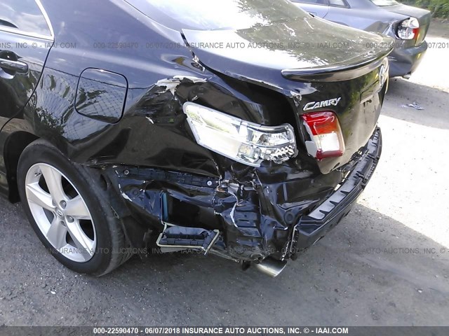 4T1BF3EK3BU204446 - 2011 TOYOTA CAMRY SE/LE/XLE BLACK photo 6