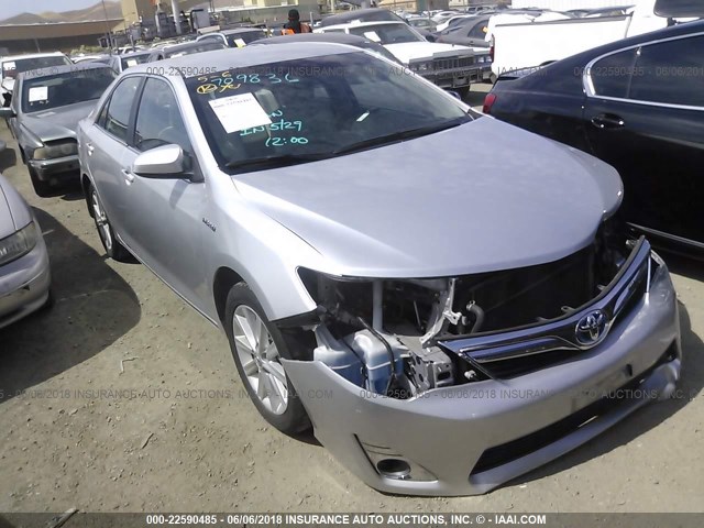 4T1BD1FK0CU055066 - 2012 TOYOTA CAMRY HYBRID/LE/XLE 银色 照片 1