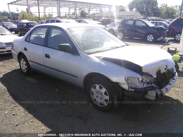 1HGCF8647YA138937 - 2000 HONDA ACCORD DX SILVER photo 1