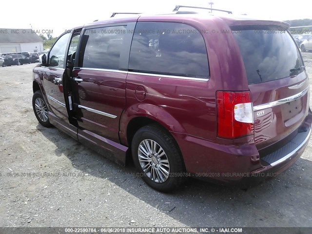 2A4RR6DG1BR666469 - 2011 CHRYSLER TOWN & COUNTRY LIMITED MAROON photo 3
